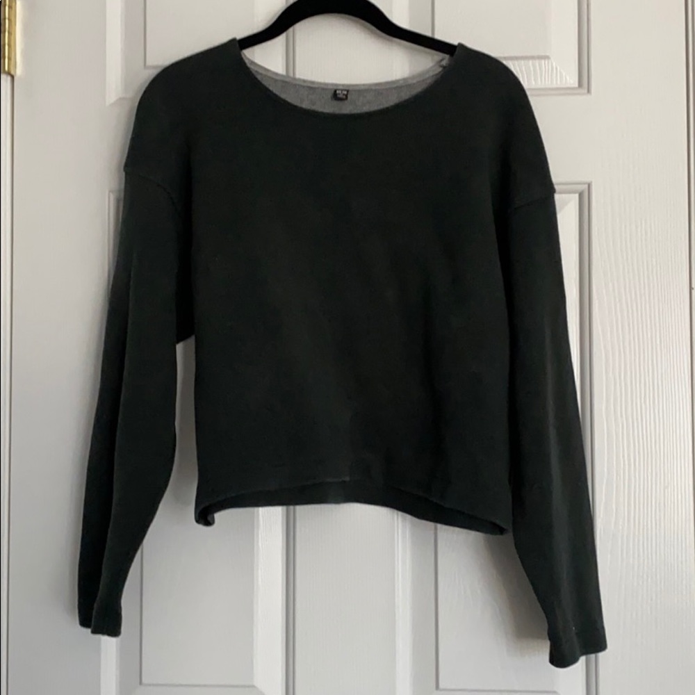 Uniqlo Dark Green Sweater
